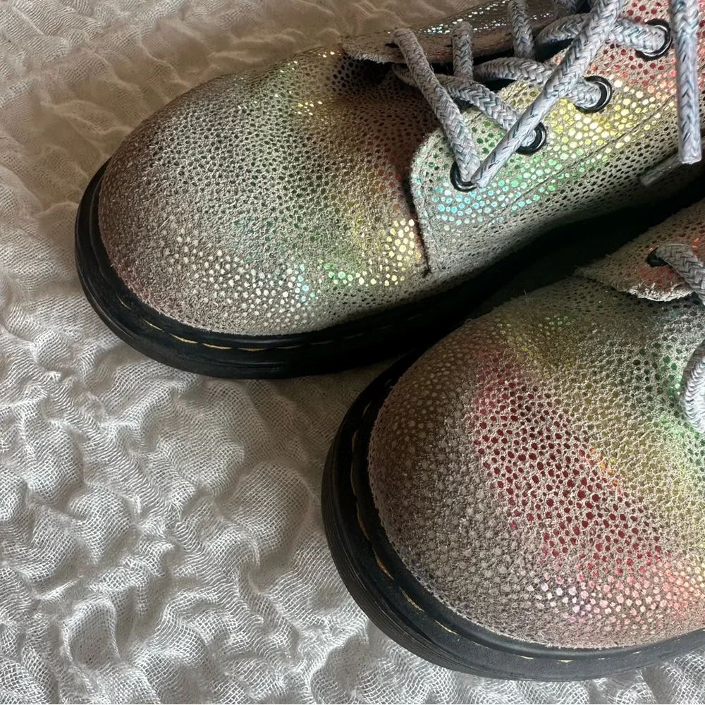 Dr Martens 1460 Rainbow Kidray Boots Kids US 3 EU34 Iridescent Glitter Combat